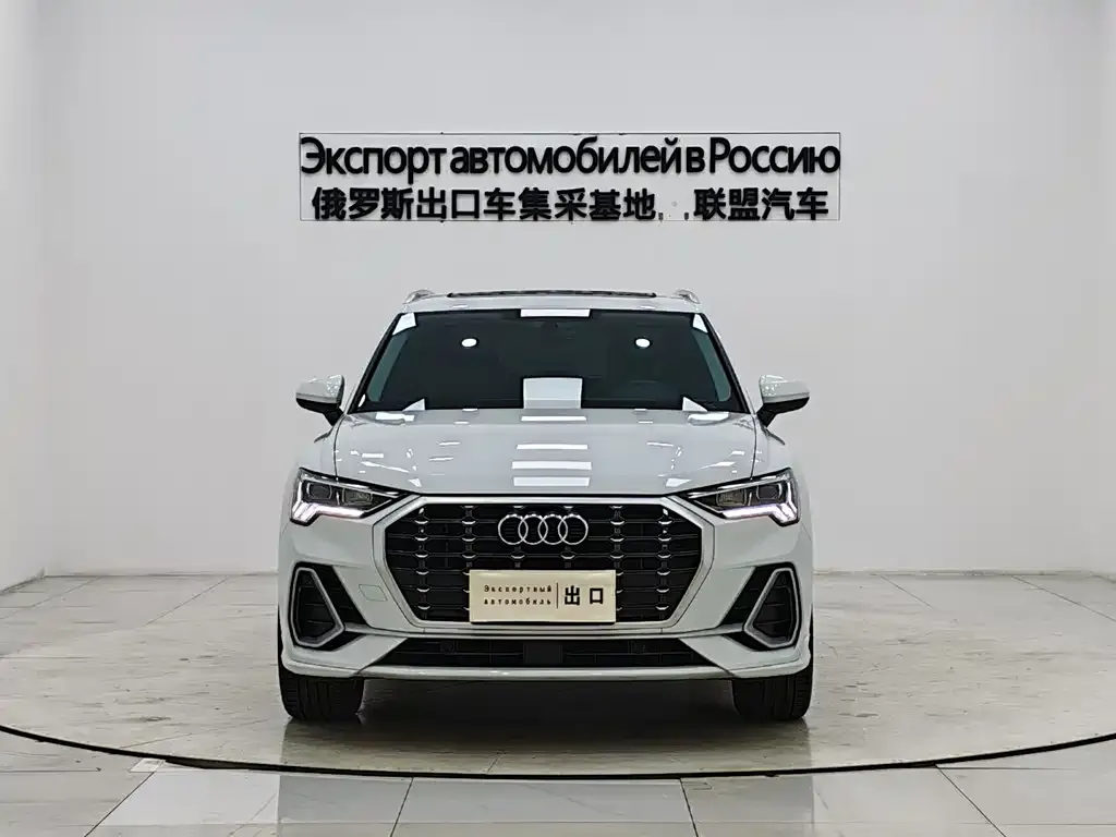 Audi Q3 — фото 4