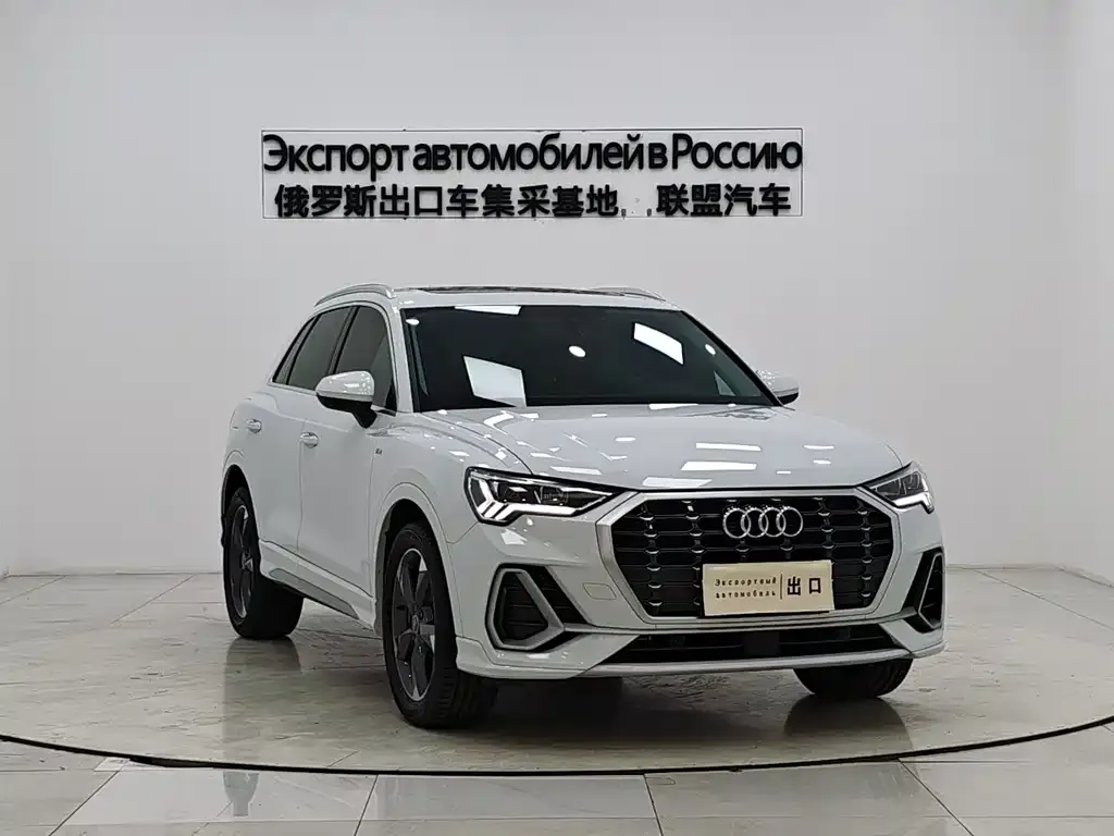 Audi Q3 — фото 6