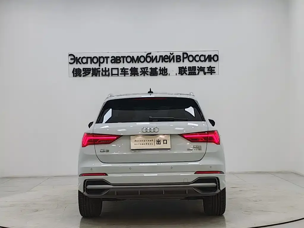 Audi Q3 — фото 5