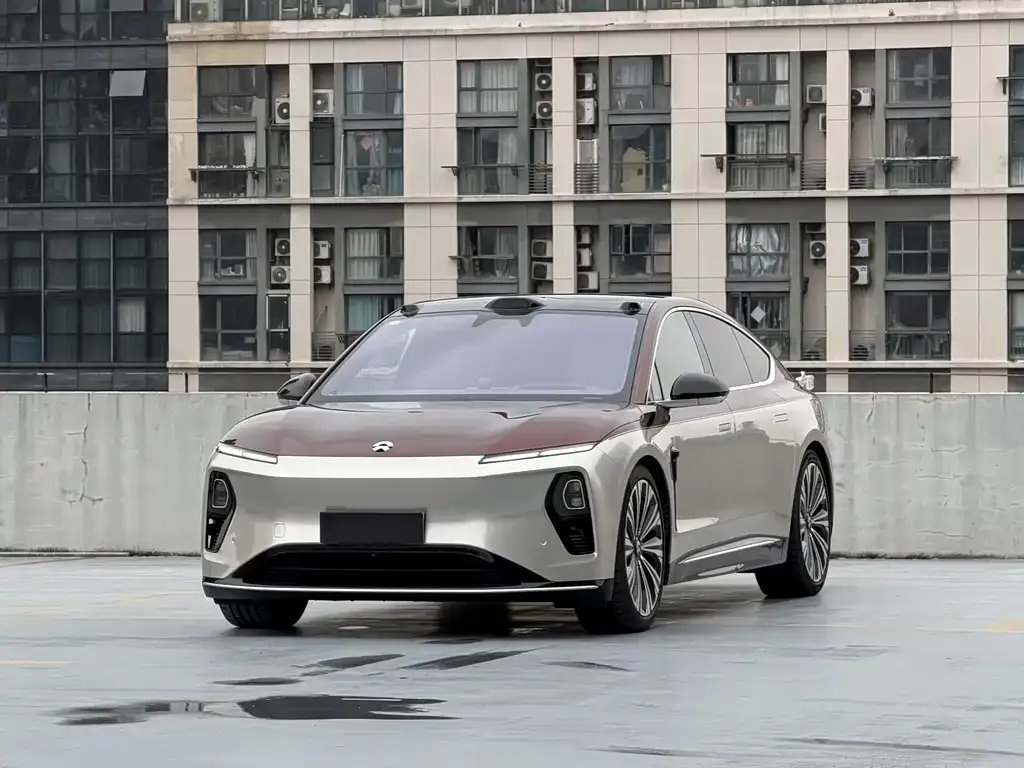 NIO ET9