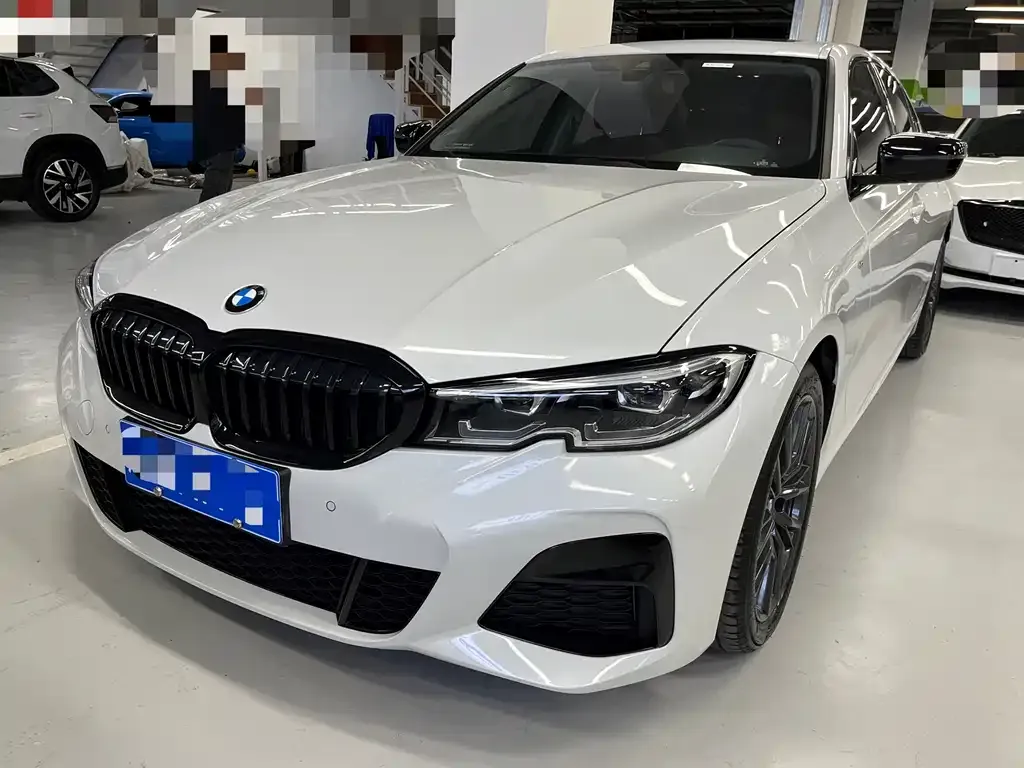 BMW 3 Series — фото 1