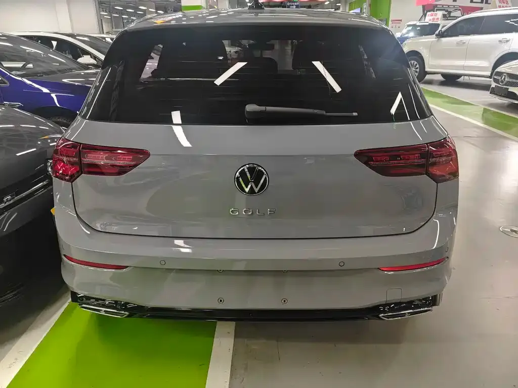Volkswagen Golf 2021 из CN, фото 5