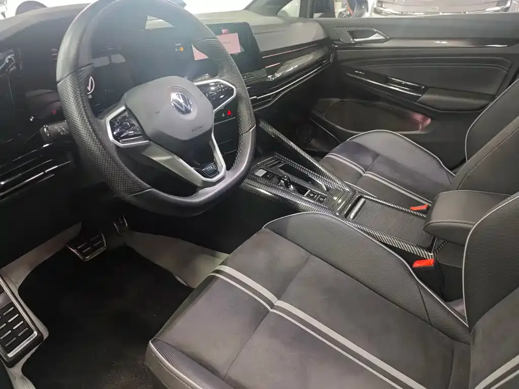 Volkswagen Golf 2021 из CN, фото 9