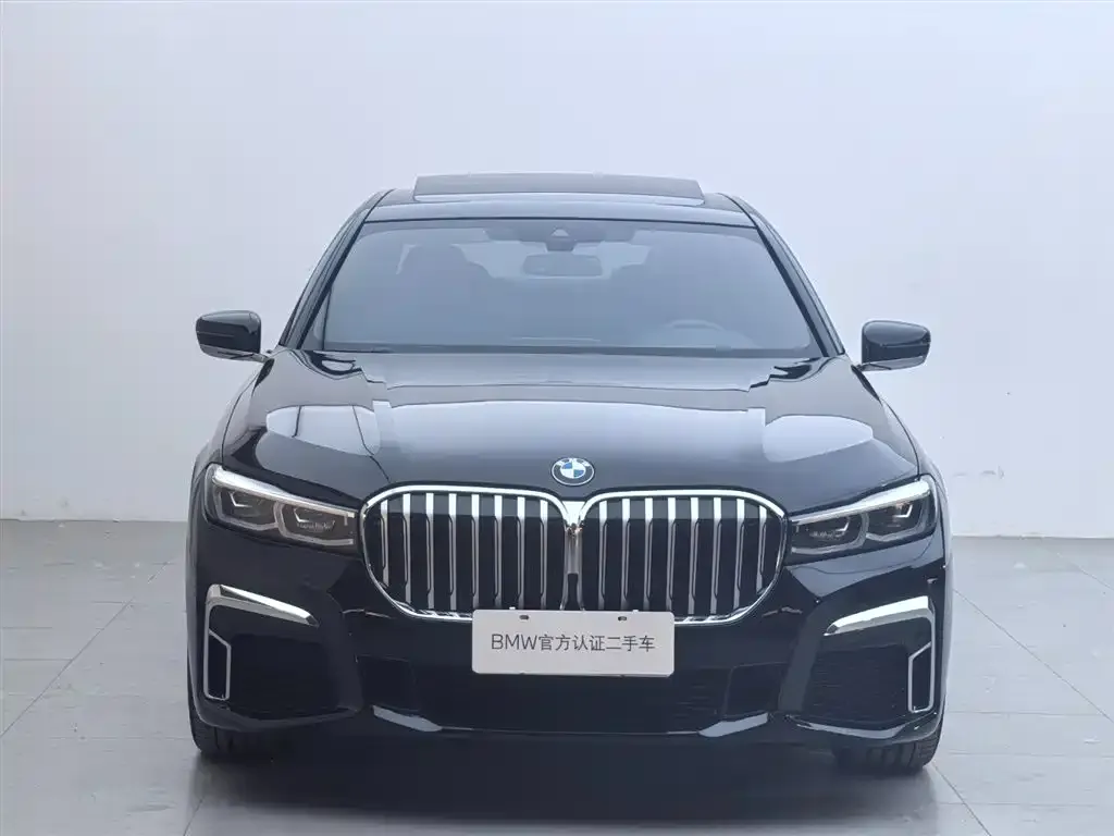 BMW 7 Series 2021 из CN, фото 6