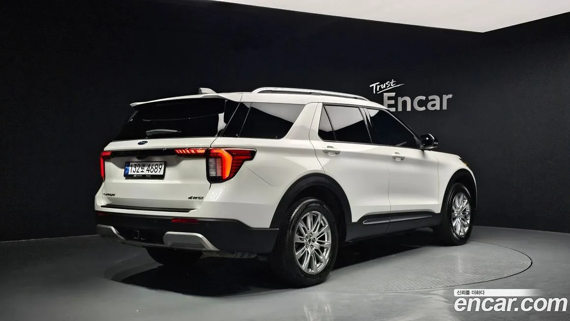 Ford Explorer 2025 из KR, фото 2