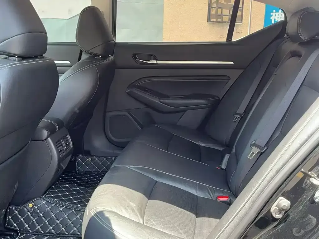 Nissan Teana 2022 из CN, фото 6