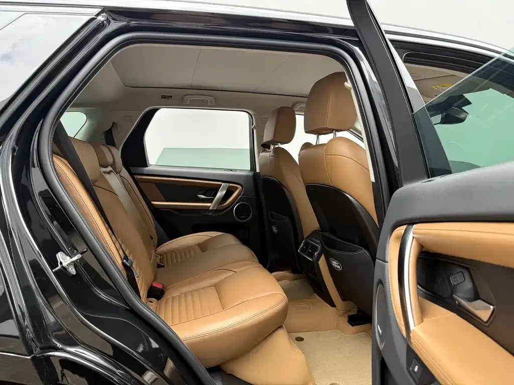 Land Rover Discovery Sport — фото 3