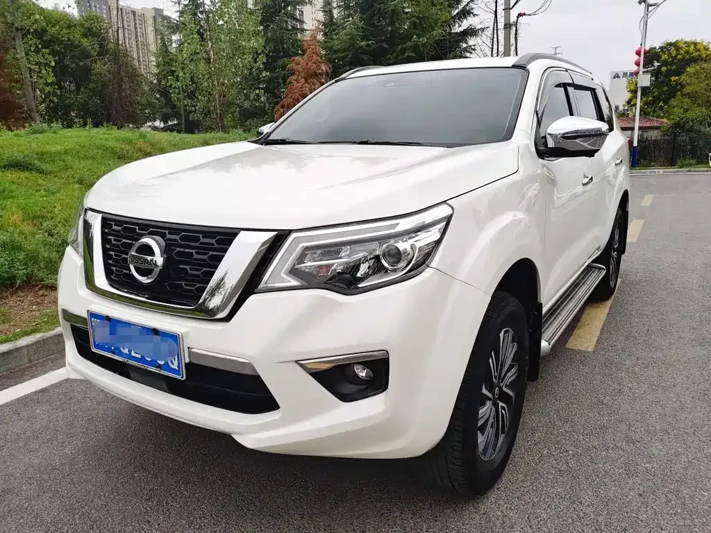 Nissan Terra