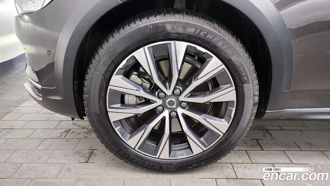 Volvo V90 2023 из KR, фото 9