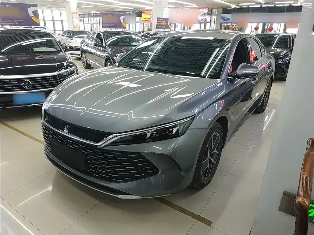 BYD Qin L — фото 9