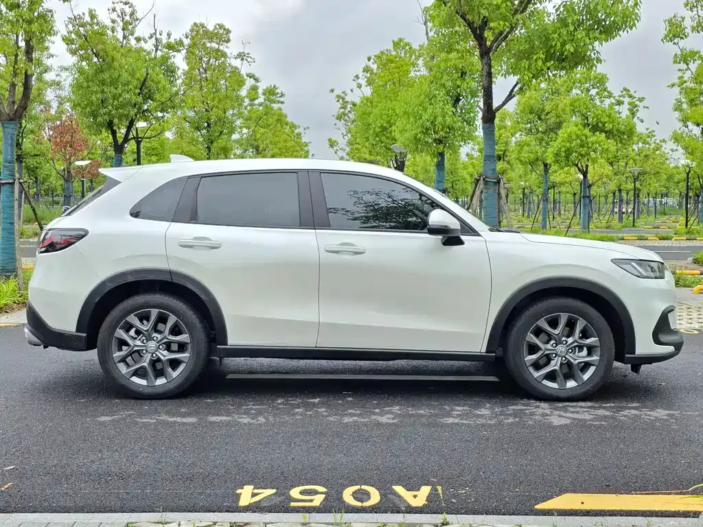 Honda ZR-V 2023 из CN, фото 7