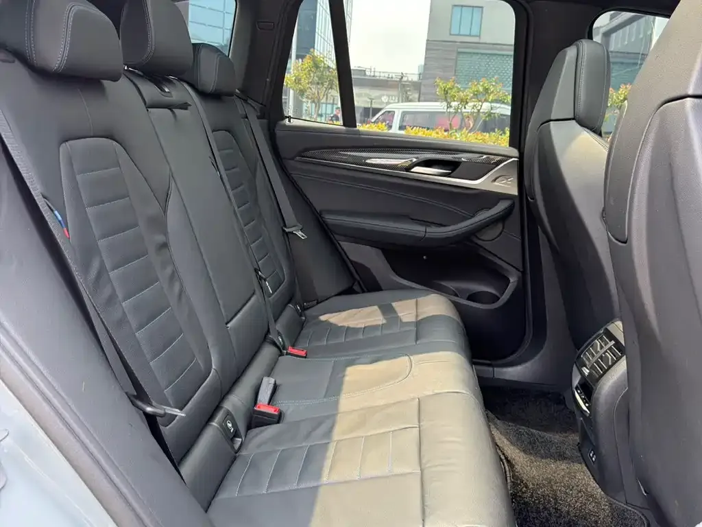 BMW X3 M40i 2023 из CN, фото 5