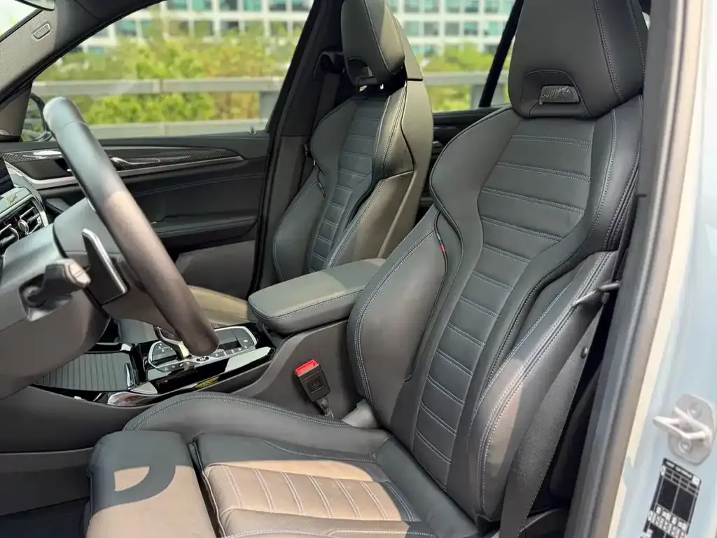 BMW X3 M40i 2023 из CN, фото 7