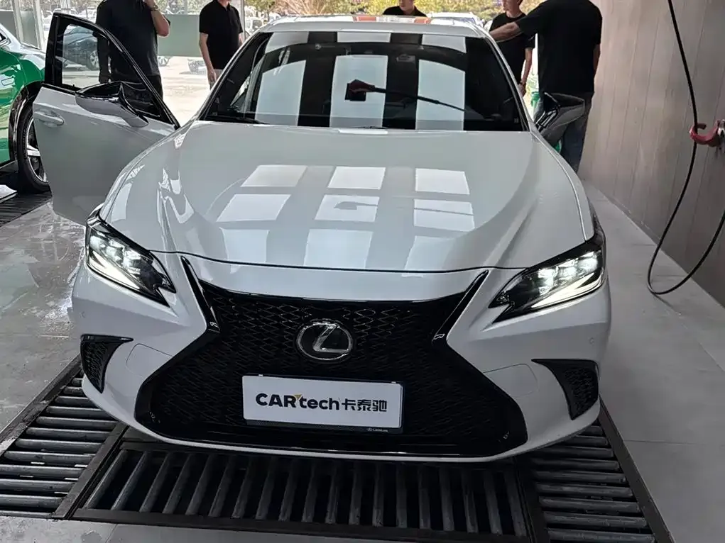 Lexus ES 2024 из CN, фото 7
