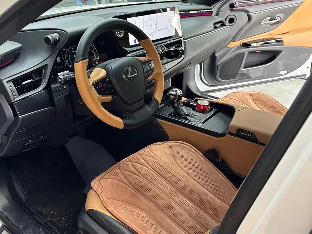 Lexus ES 2024 из CN, фото 2