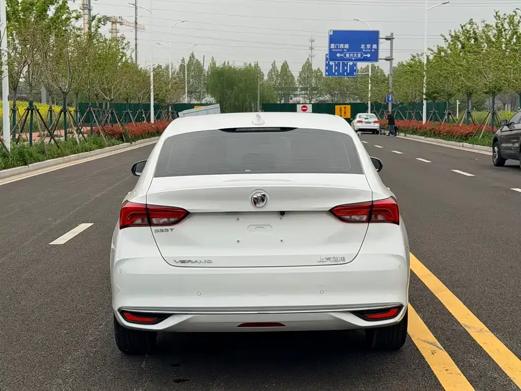 Buick Verano 2023 из CN, фото 3