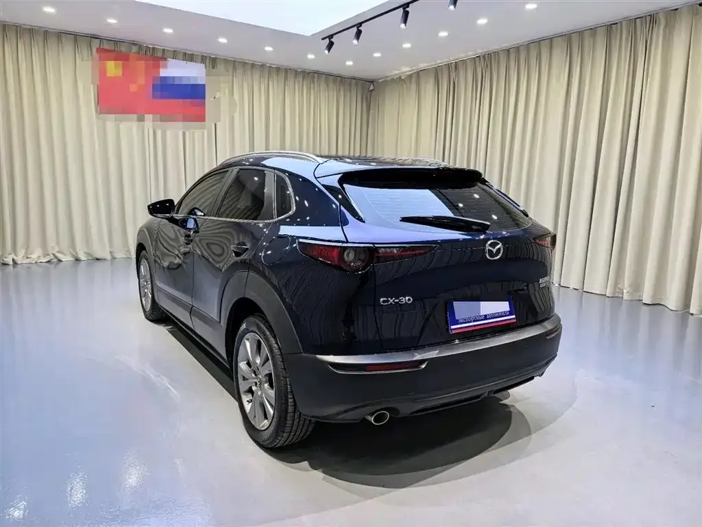 Mazda CX-30 — фото 9