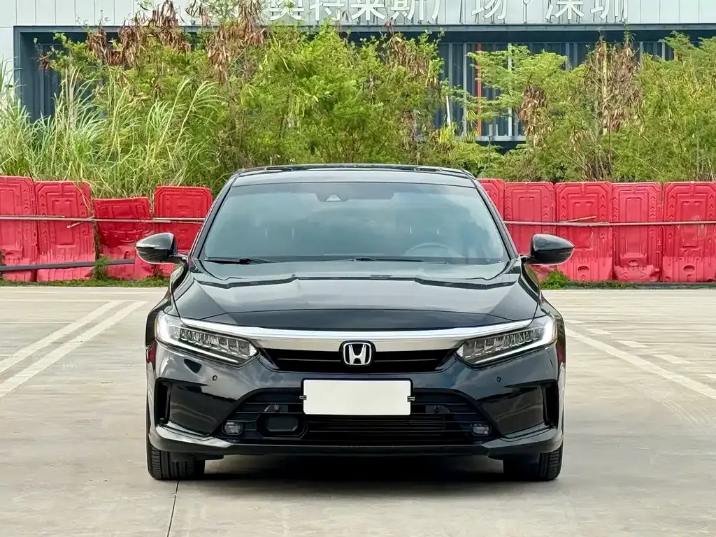Honda Inspire — фото 8