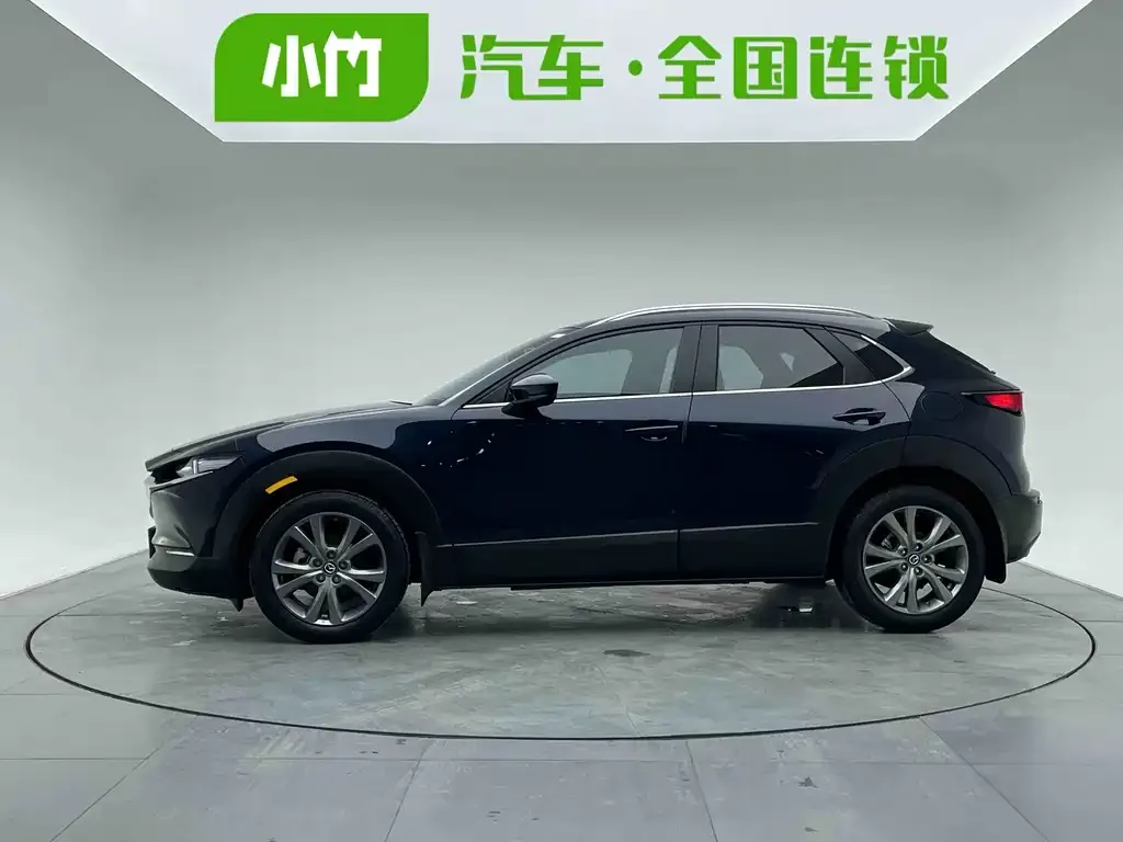 Mazda CX-30 — фото 8