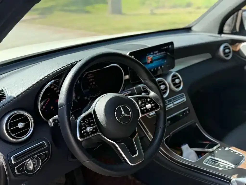Mercedes-Benz GLC 2021 из CN, фото 3