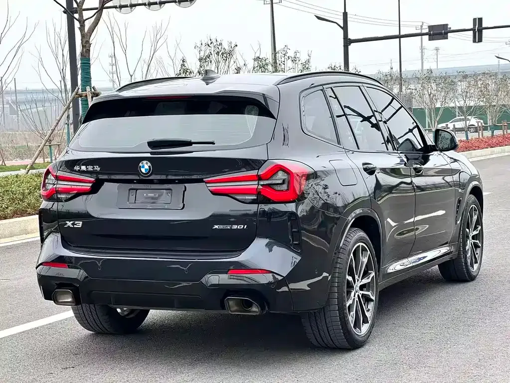 BMW X3 — фото 3