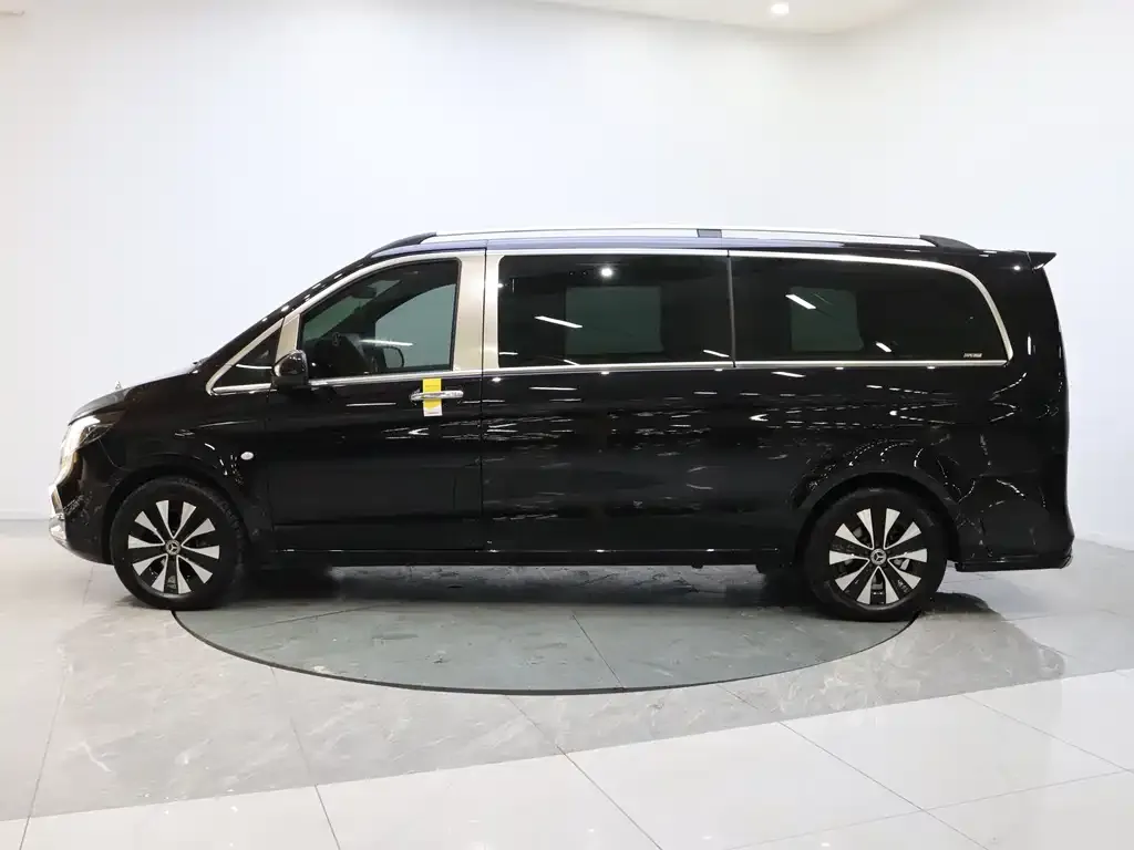 Mercedes-Benz Vito — фото 6