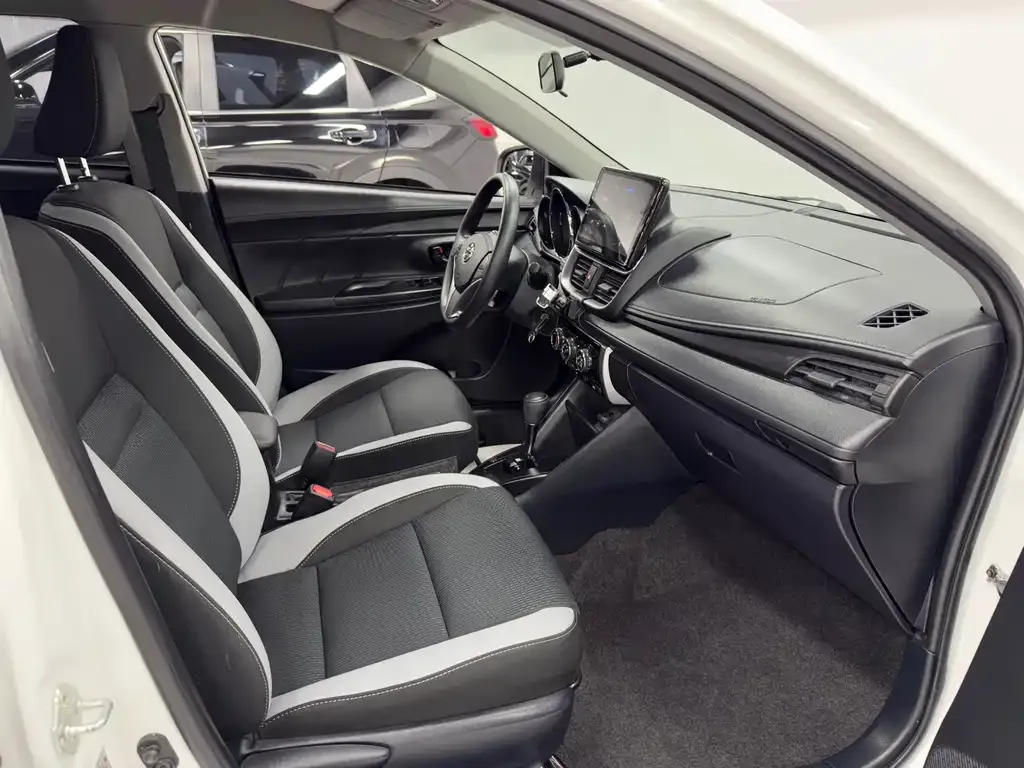 Toyota Yaris L 2021 из CN, фото 5