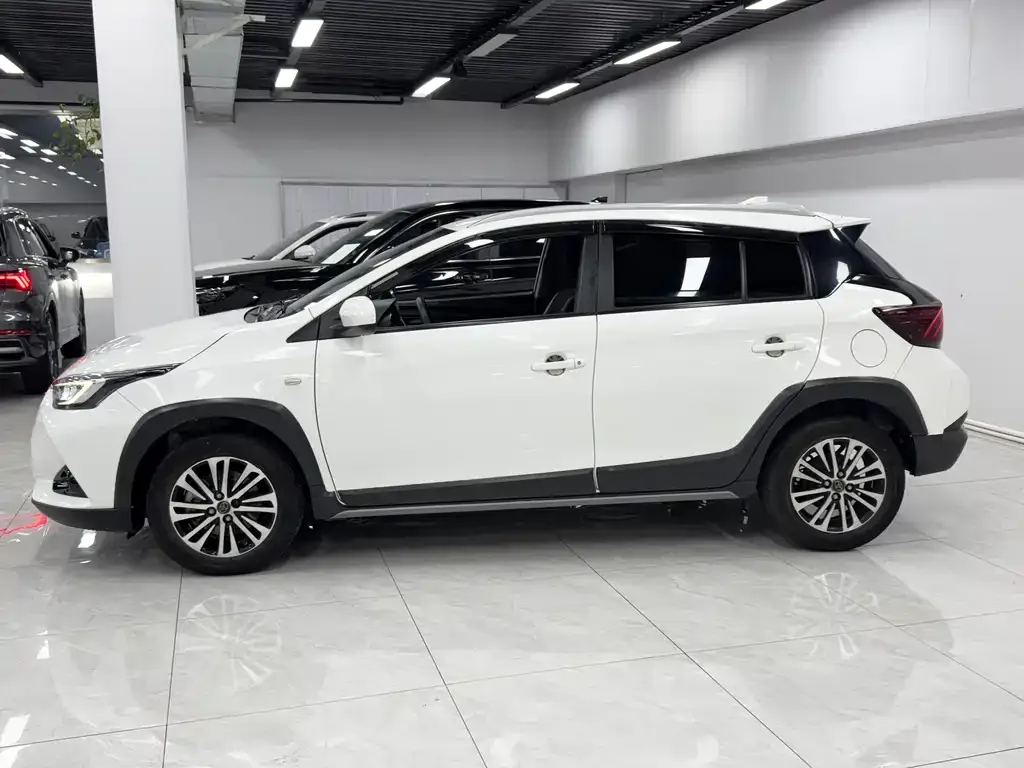 Toyota Yaris L 2021 из CN, фото 10