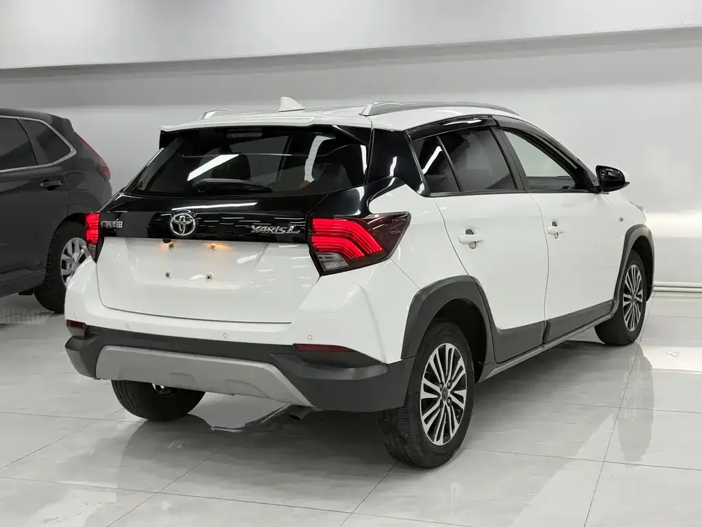 Toyota Yaris L 2021 из CN, фото 9