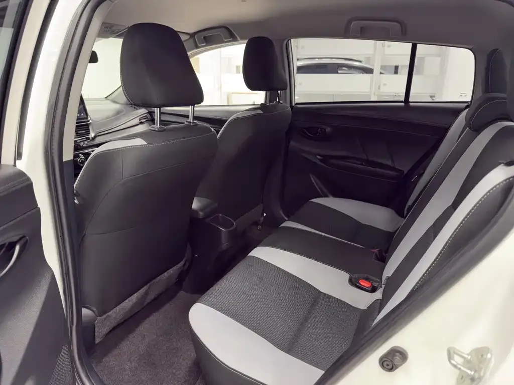 Toyota Yaris L 2021 из CN, фото 7