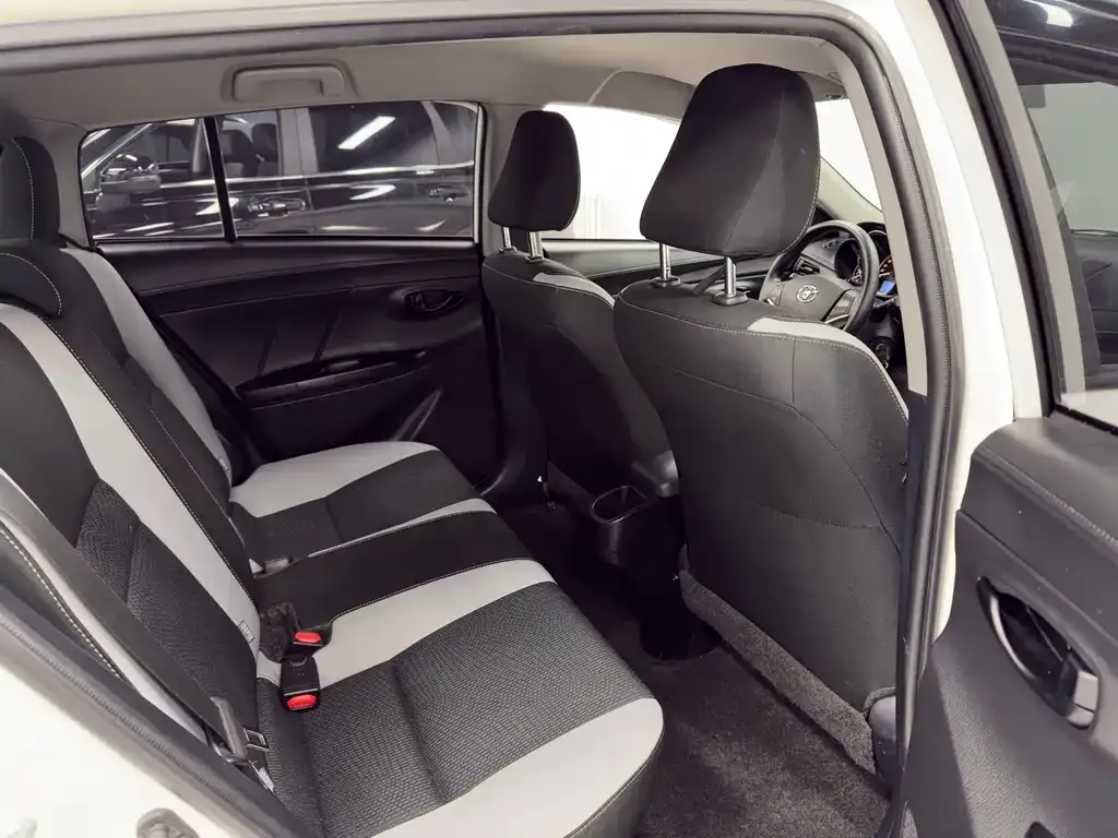 Toyota Yaris L 2021 из CN, фото 6