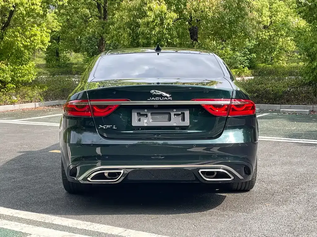 Jaguar XFL — фото 9