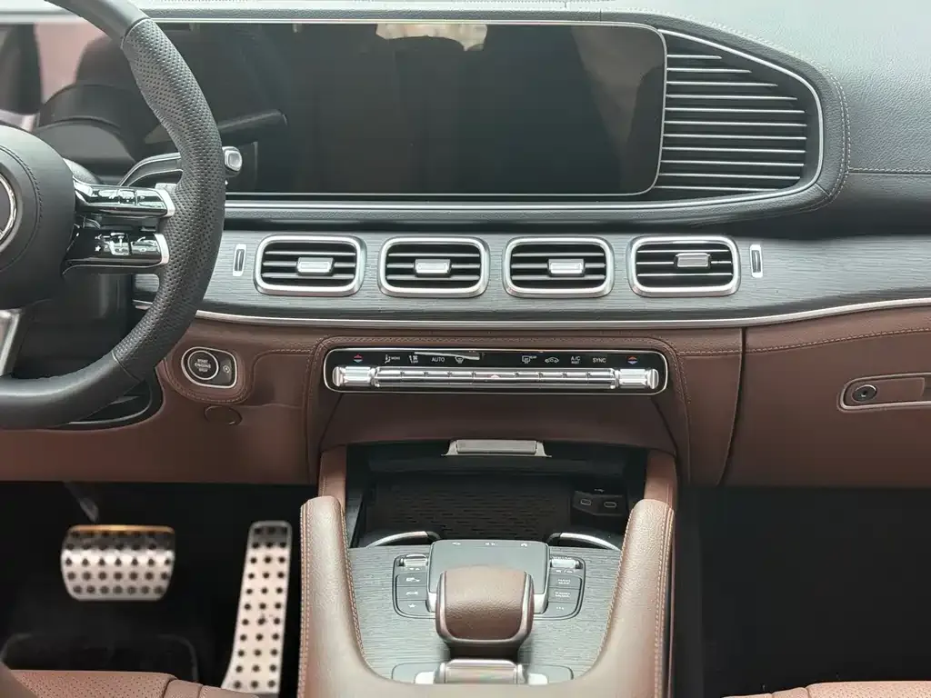 Mercedes-Benz GLS — фото 3