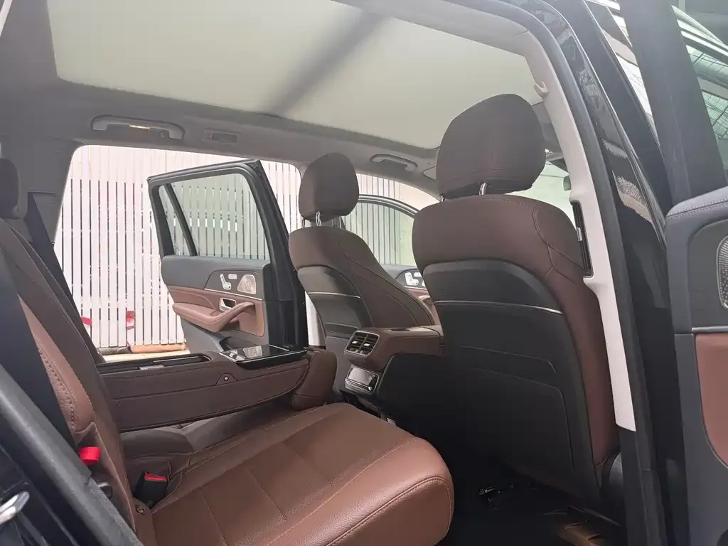 Mercedes-Benz GLS — фото 2