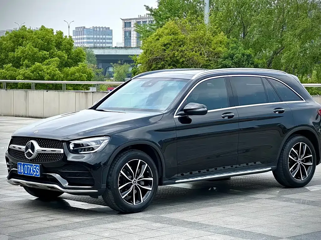 Mercedes-Benz GLC — фото 1