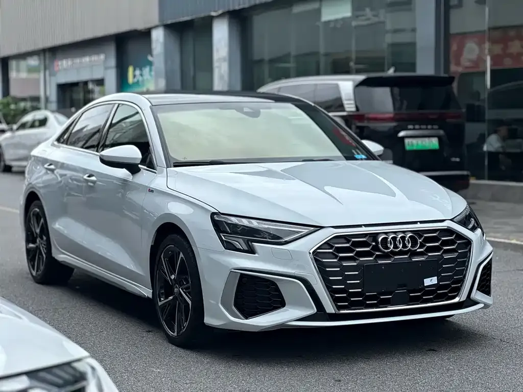 Audi A3 — фото 9