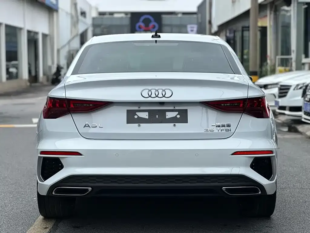 Audi A3 — фото 7