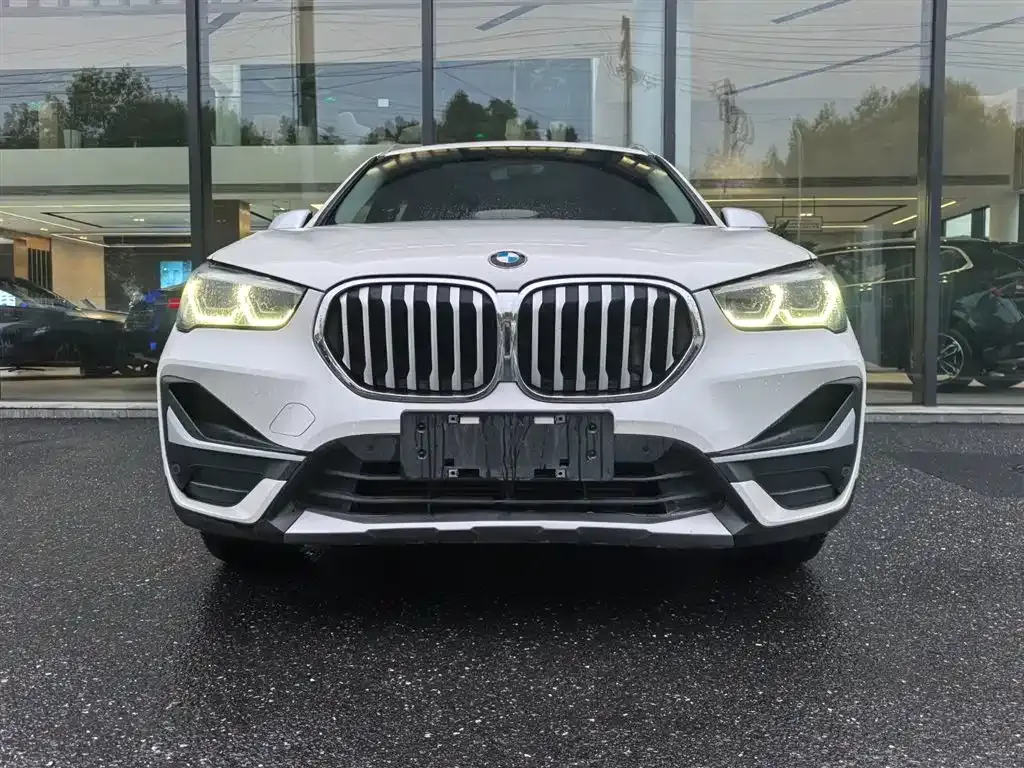 BMW X1 — фото 4