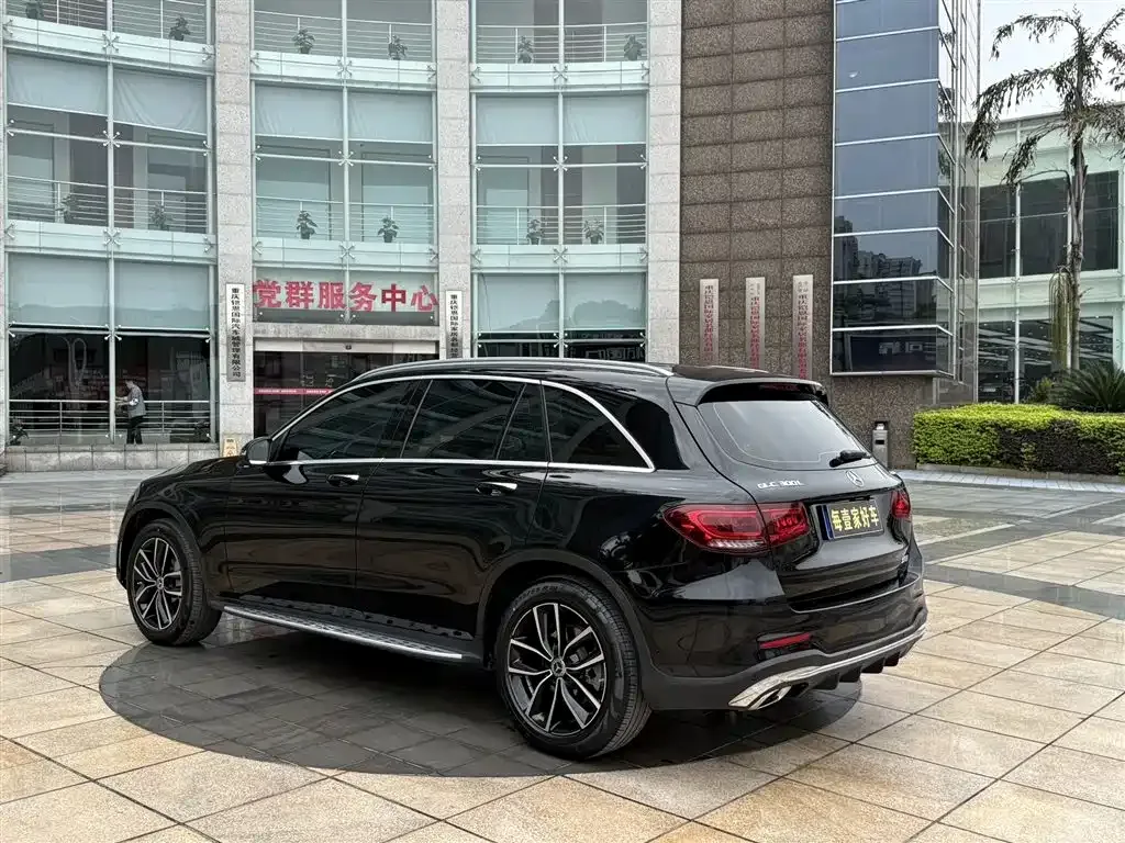 Mercedes-Benz GLC — фото 3
