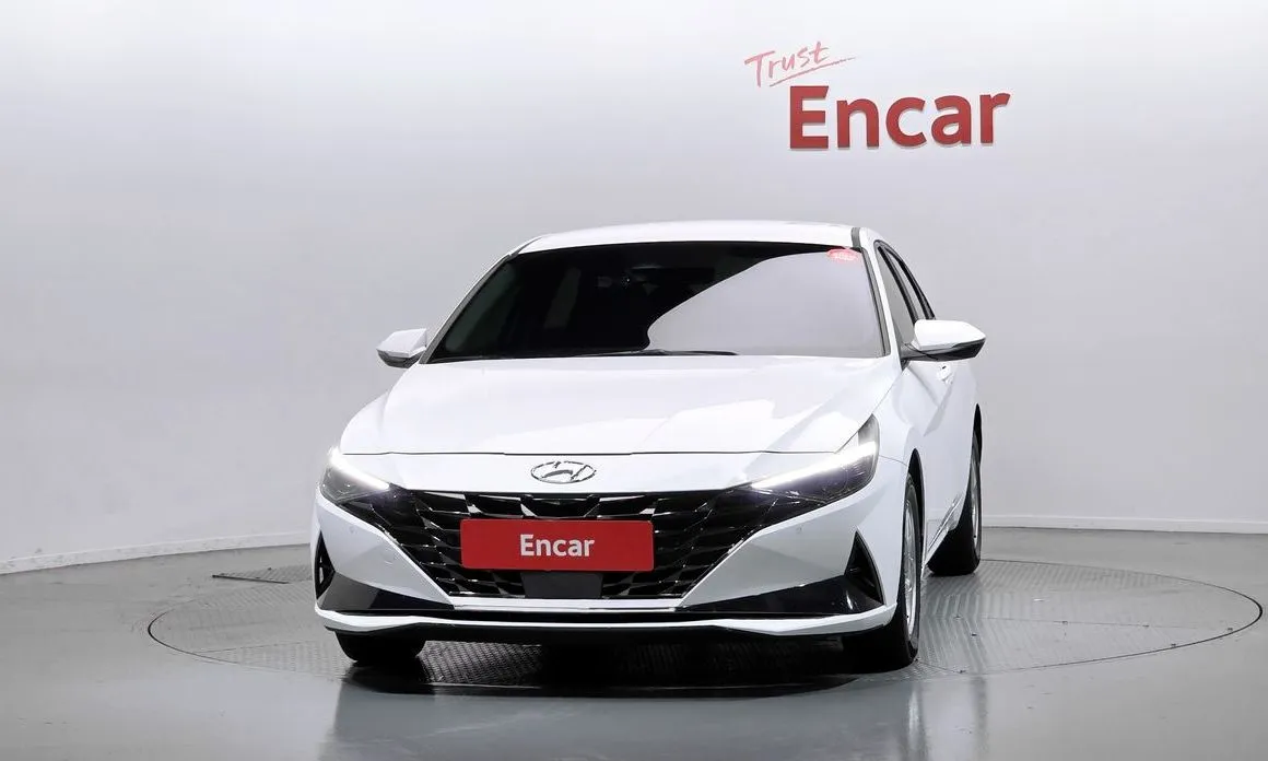 Hyundai AVANTE — фото 3