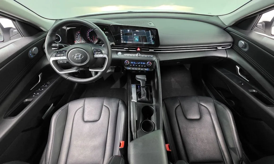 Hyundai AVANTE — фото 9