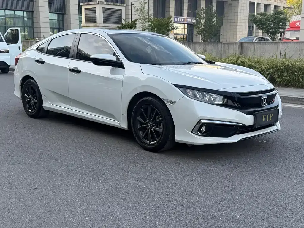 Honda Civic — фото 6