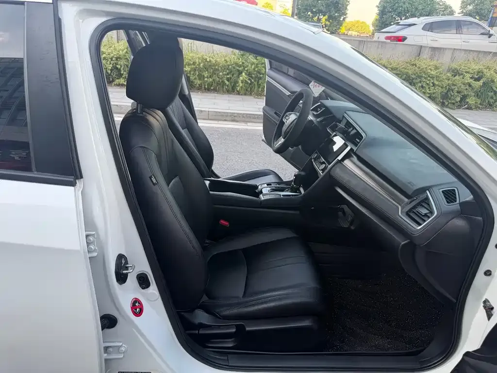 Honda Civic — фото 3