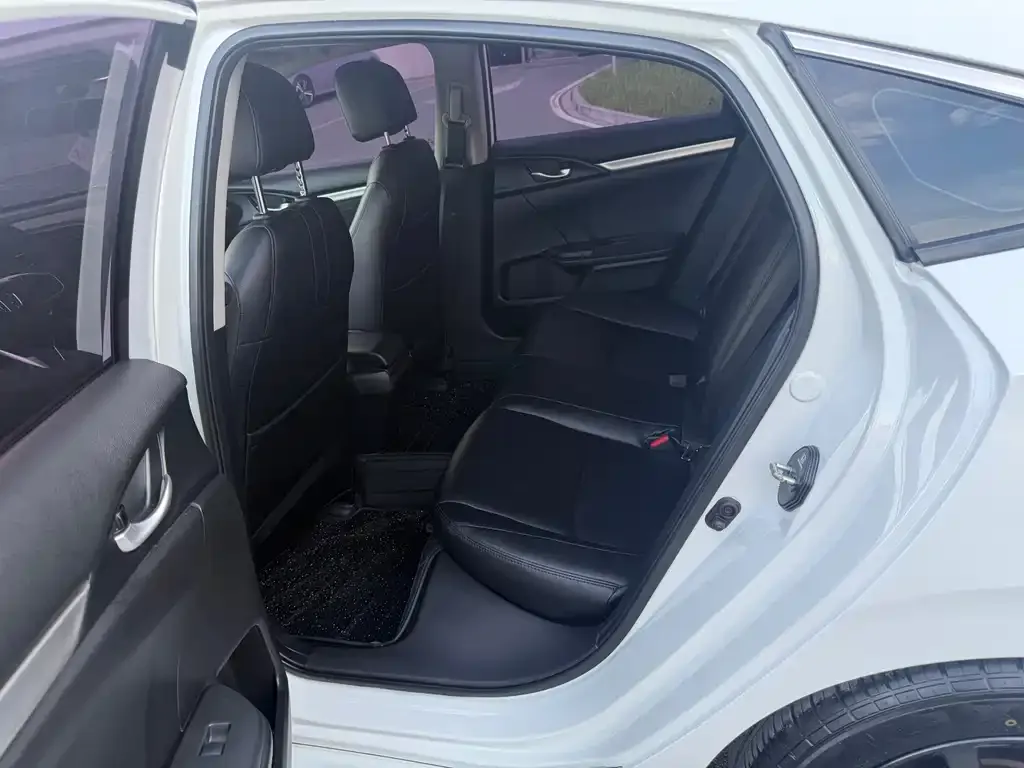 Honda Civic — фото 2