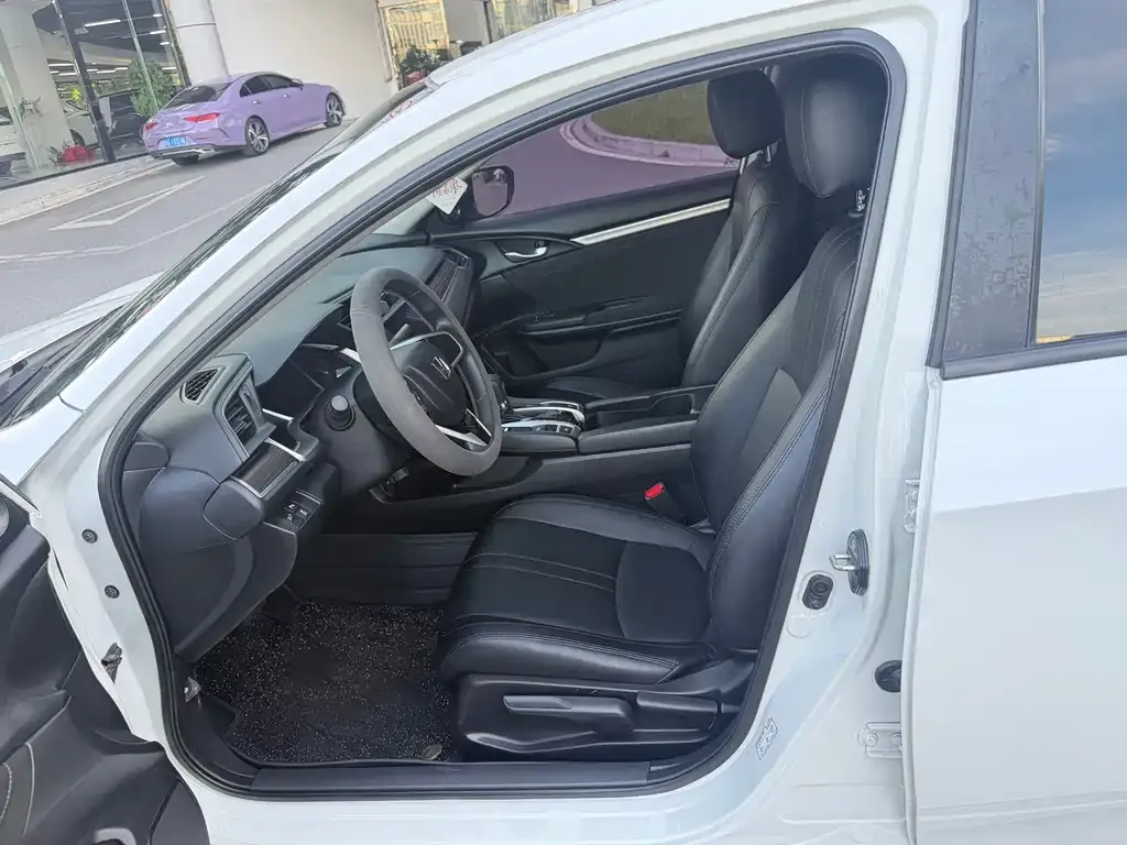 Honda Civic — фото 4