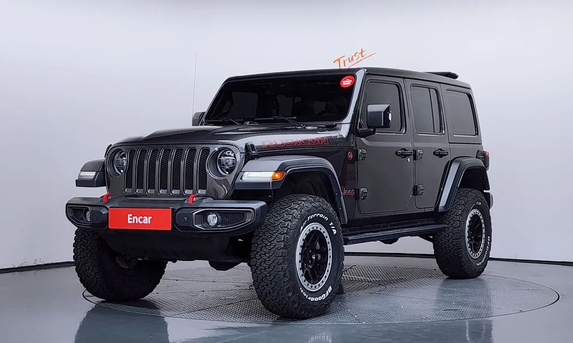 Jeep Wrangler — фото 1