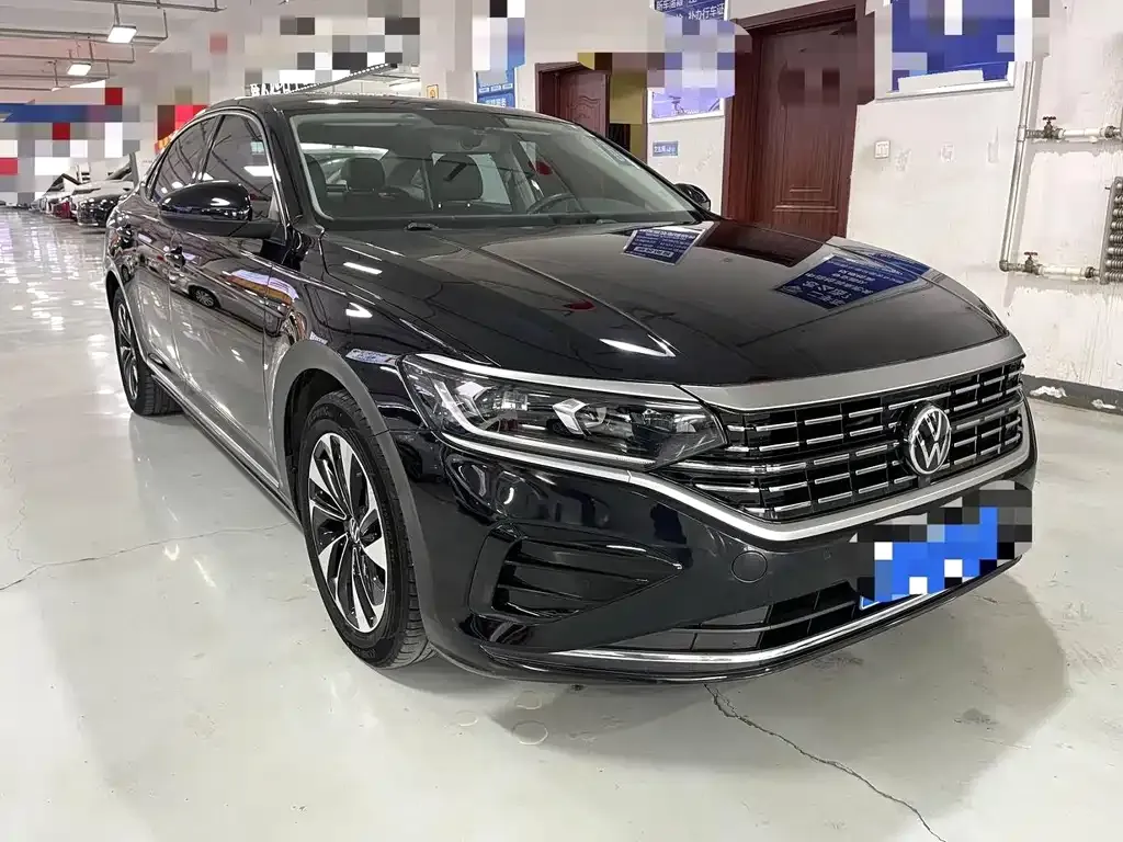 Volkswagen Passat — фото 10