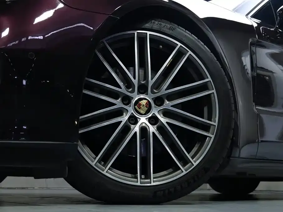 Porsche Panamera — фото 10