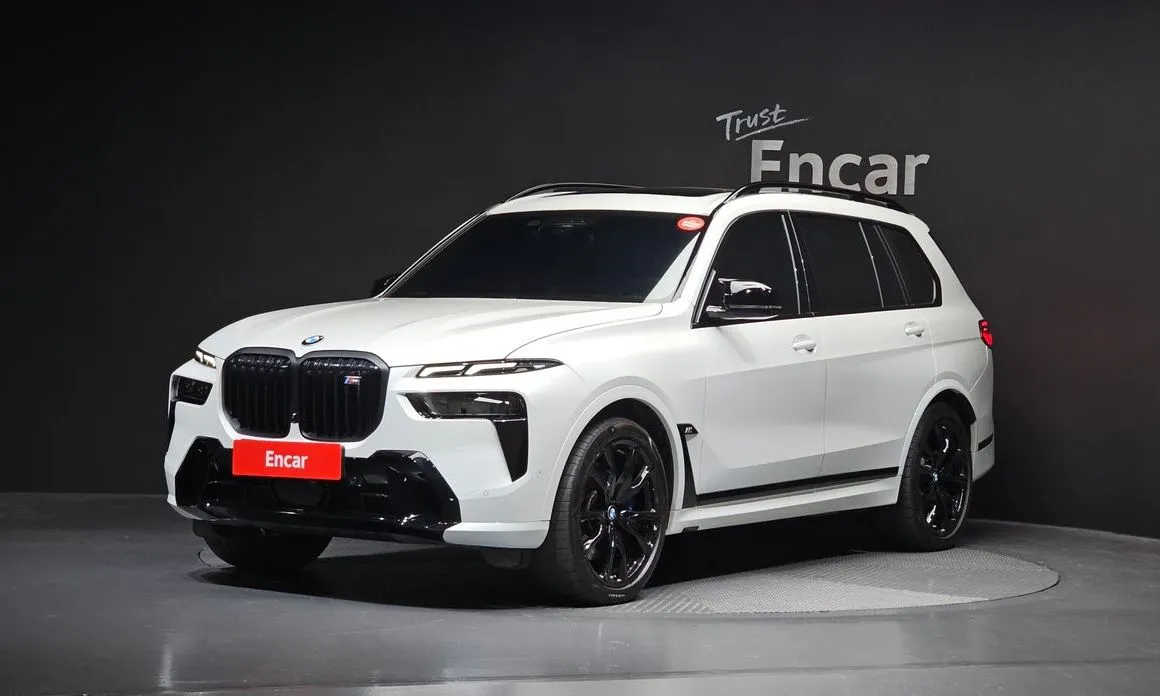 BMW X7 — фото 1