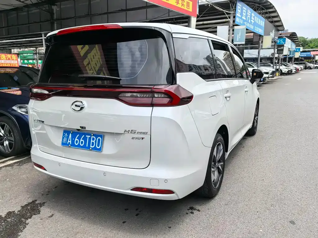 GAC Motor Trumpchi M6 — фото 4